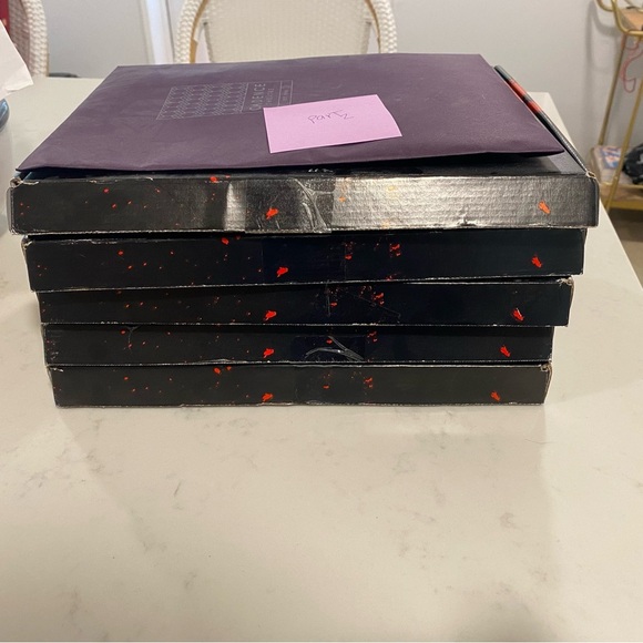 Hunt A Killer - Cadence Theater - All 6 Episodes - Picture 1 of 16